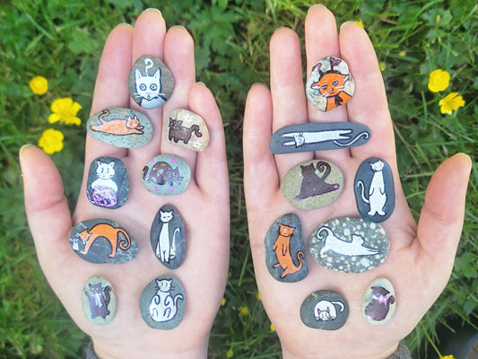 Surprise Pocket Familiar – Hand Painted Beach Stone Kitty in Magic Bag – Whimsical Witchy Gift – Original Art Cat Pebble – Fantasy Companion